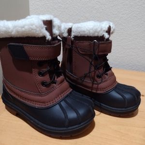 Cat & Jack Toddler Boy Warm Winter Snow Rain Boots Brown and Black Size 8